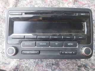 bontott VW TOURAN Rádió / CD