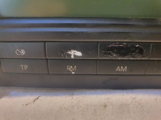 bontott VW TOURAN Rádió / CD