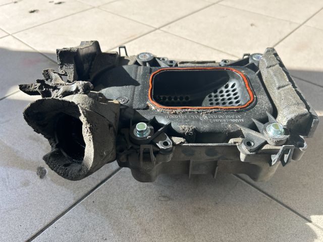 bontott VW TOURAN Szintszabályzó Kompresszor