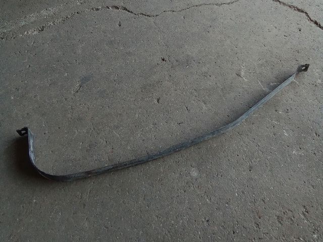 bontott VW TOURAN Tank Tartó Pánt