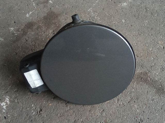 bontott VW TOURAN Tankajtó