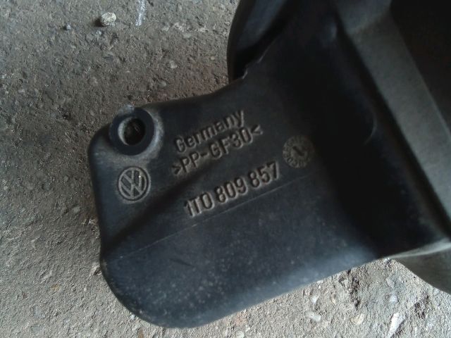 bontott VW TOURAN Tankajtó