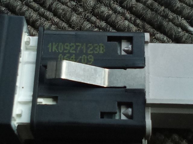 bontott VW TOURAN Tolatóradar Kapcsoló