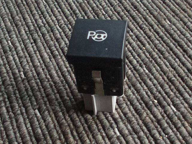 bontott VW TOURAN Tolatóradar Kapcsoló