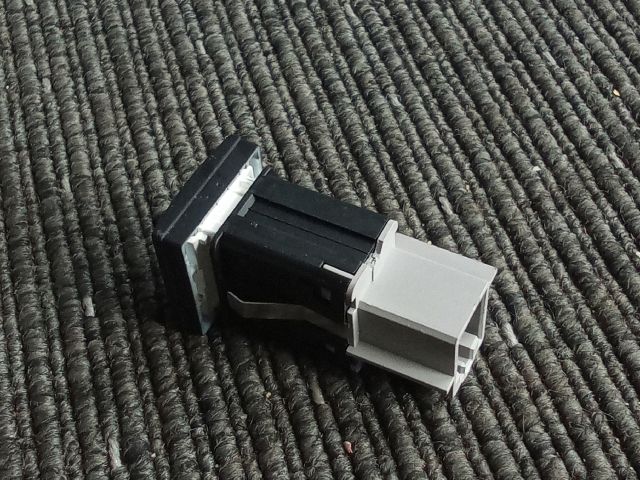 bontott VW TOURAN Tolatóradar Kapcsoló