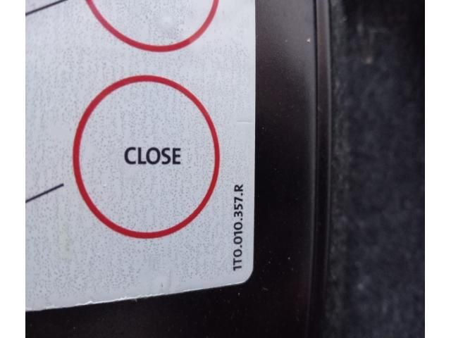 bontott VW TOURAN Ülés (Pozíciófüggetlen)