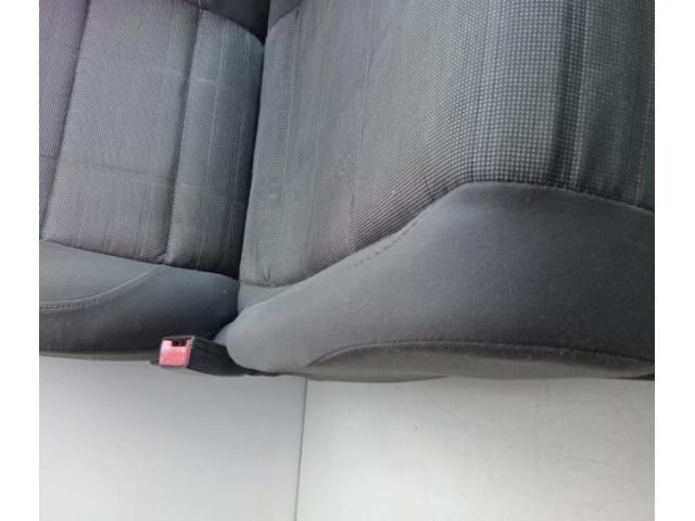 bontott VW TOURAN Ülés (Pozíciófüggetlen)