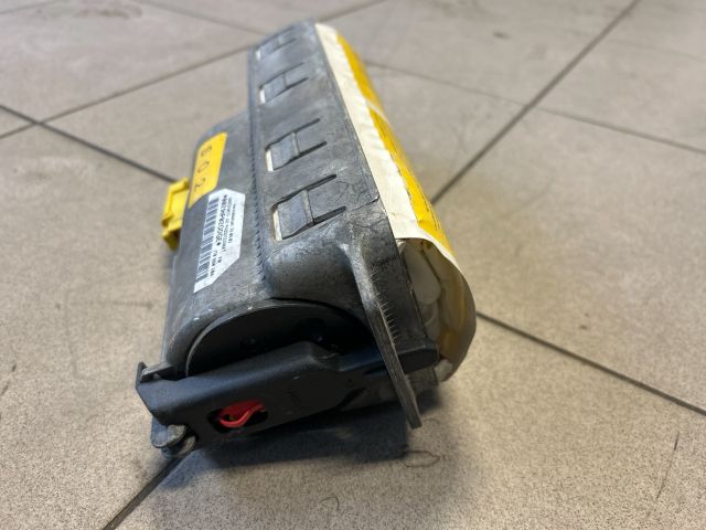 bontott VW TOURAN Utasoldali Légzsák