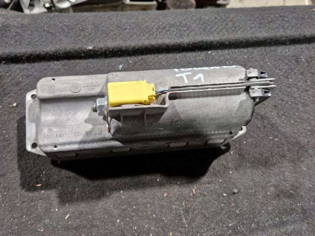 bontott VW TOURAN Utasoldali Légzsák