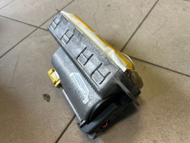 bontott VW TOURAN Utasoldali Légzsák