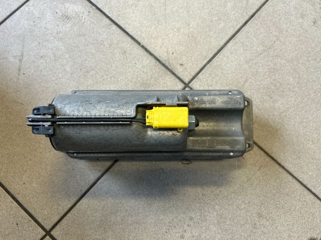 bontott VW TOURAN Utasoldali Légzsák