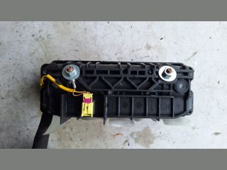 bontott VW TOURAN Utasoldali Légzsák