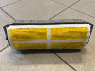 bontott VW TOURAN Utasoldali Légzsák