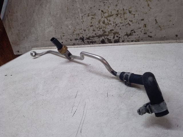 bontott VW TOURAN Üzemanyagcső