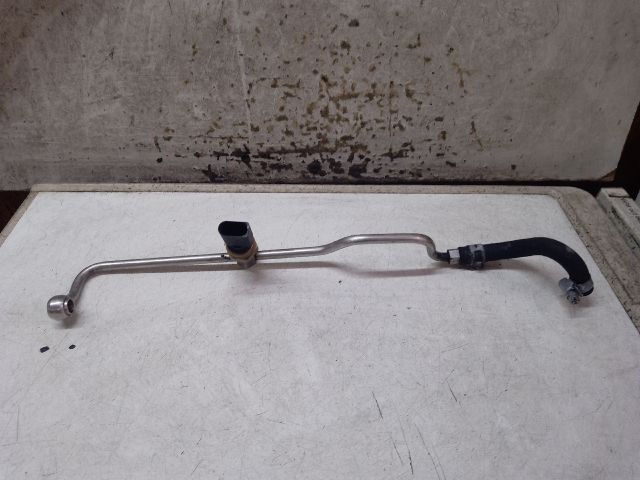 bontott VW TOURAN Üzemanyagcső