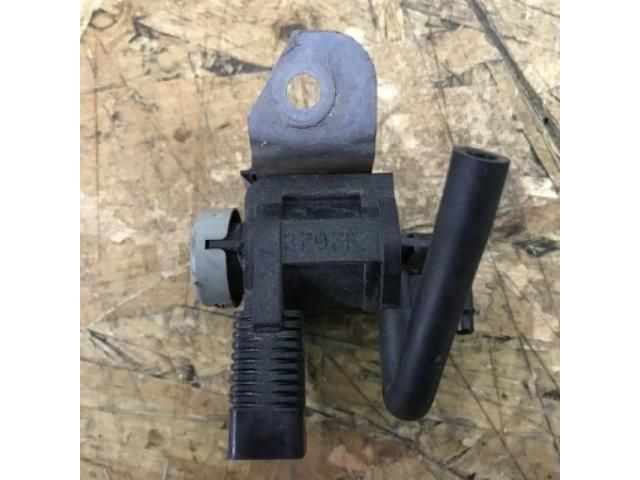 bontott VW TOURAN Vákum Szelep