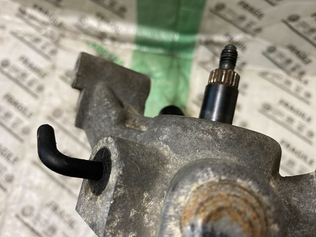 bontott VW TOURAN Váltó Kapcsoló Villa