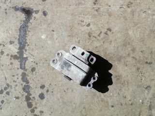 bontott VW TOURAN Váltó Tartó Bak (Pozíciófüggetlen)