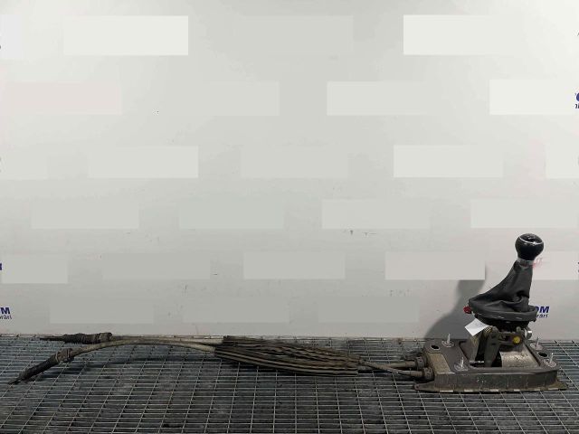 bontott VW TOURAN Váltógomb