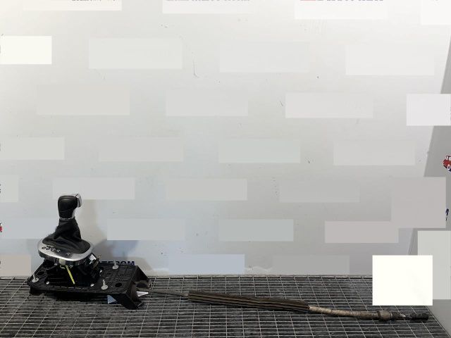 bontott VW TOURAN Váltógomb