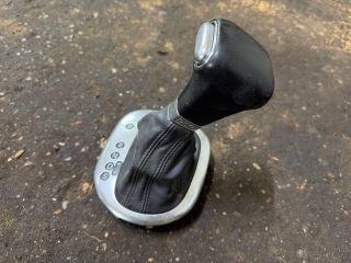 bontott VW TOURAN Váltógomb