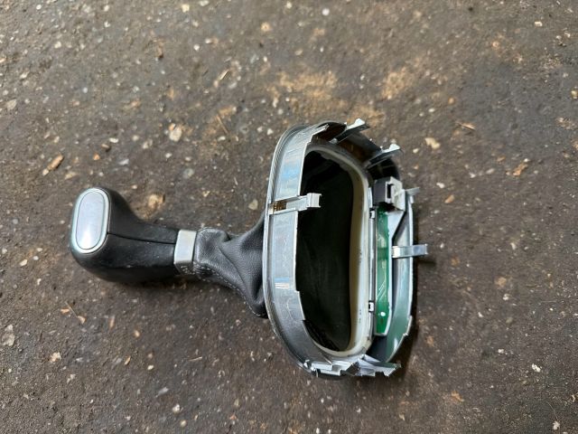 bontott VW TOURAN Váltógomb