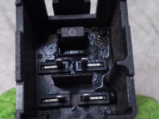 bontott VW TOURAN Vészvillogó Kapcsoló