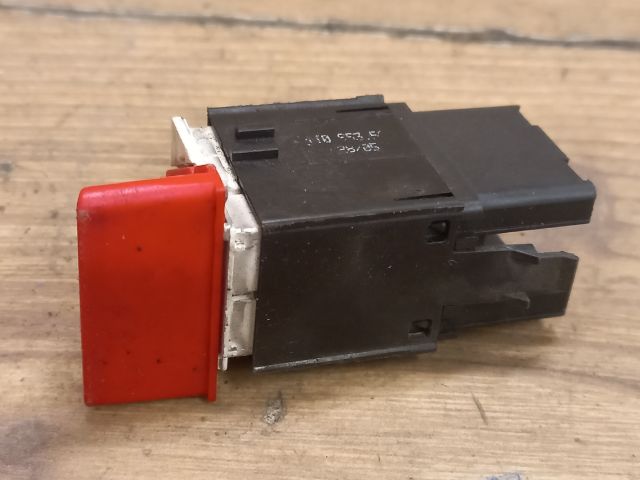 bontott VW TOURAN Vészvillogó Kapcsoló