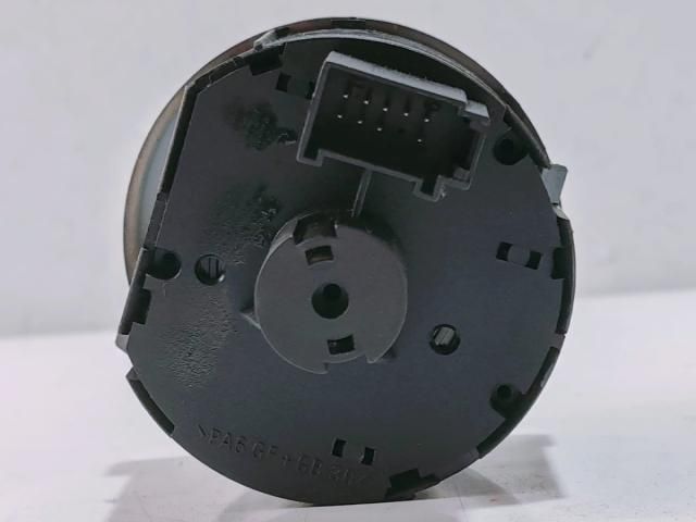 bontott VW TOURAN Világítás Kapcsoló