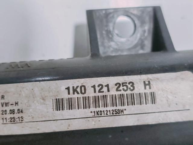 bontott VW TOURAN Vízhűtő Radiátor Tartó