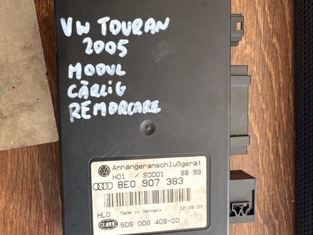 bontott VW TOURAN Vonóhorog Elektronika