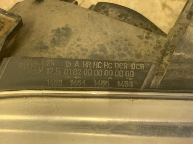 bontott VW TOURAN Xenon Fényszóró Pár