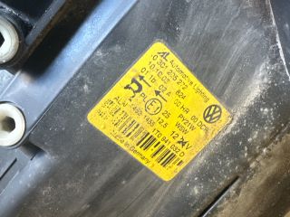 bontott VW TOURAN Xenon Fényszóró Pár