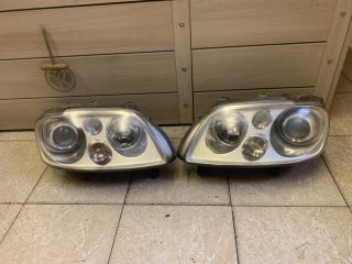 bontott VW TOURAN Xenon Fényszóró Pár