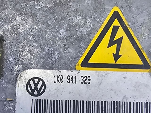 bontott VW TOURAN Xenon Trafó