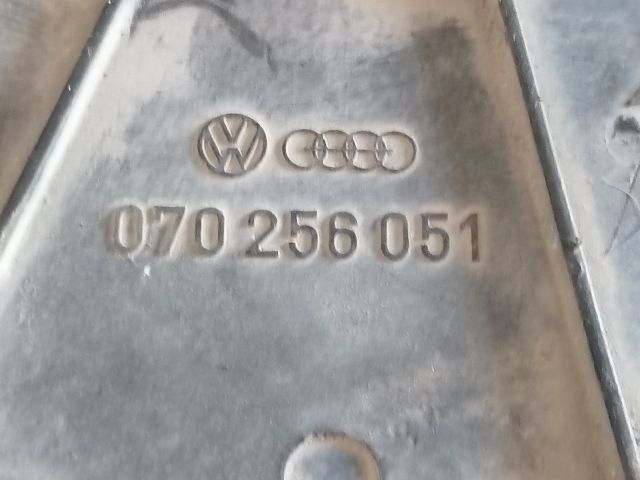 bontott VW TRANSPORTER Generátor