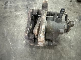 bontott VW TRANSPORTER Bal hátsó Féknyereg Munkahengerrel