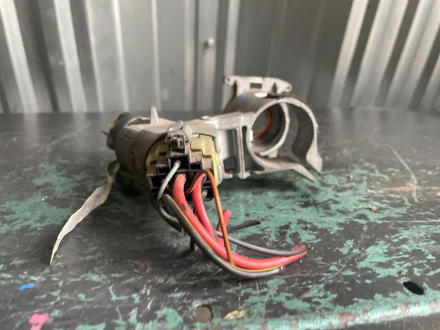 bontott VW TRANSPORTER Gyújtáskapcsoló Házzal