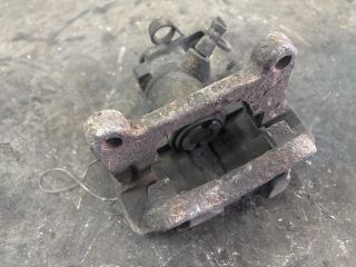 bontott VW TRANSPORTER Jobb hátsó Féknyereg Munkahengerrel