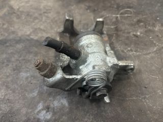 bontott VW TRANSPORTER Jobb hátsó Féknyereg Munkahengerrel