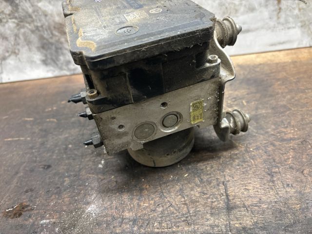 bontott VW TRANSPORTER ABS Kocka