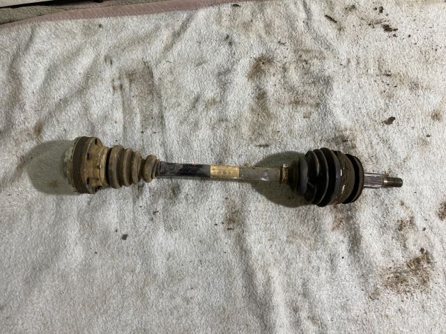 bontott VW TRANSPORTER Bal Féltengely