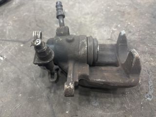 bontott VW TRANSPORTER Bal hátsó Féknyereg Munkahengerrel