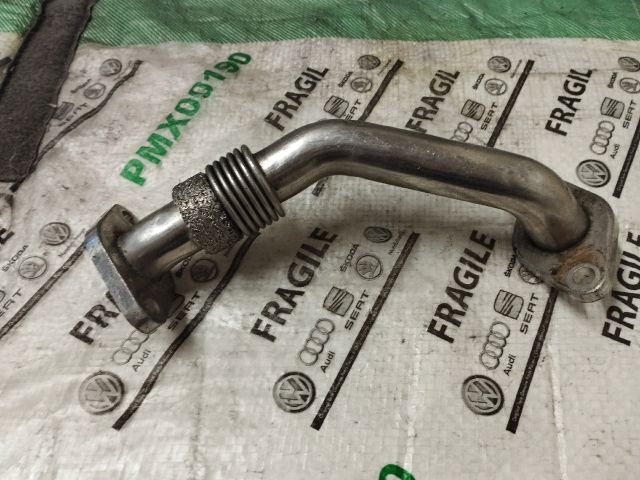 bontott VW TRANSPORTER EGR Hűtő Cső