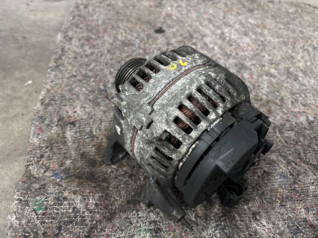 bontott VW TRANSPORTER Generátor