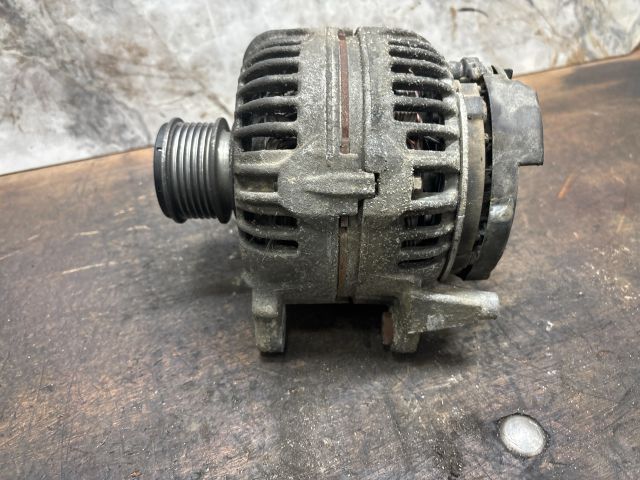 bontott VW TRANSPORTER Generátor