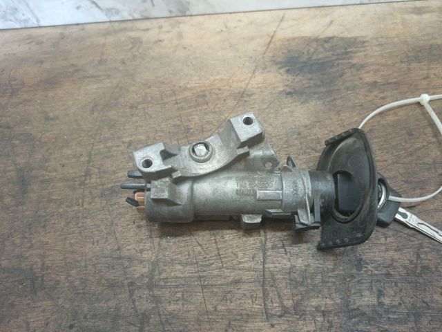 bontott VW TRANSPORTER Gyújtáskapcsoló Házzal