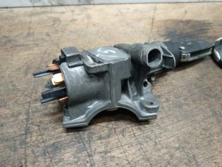 bontott VW TRANSPORTER Gyújtáskapcsoló Házzal