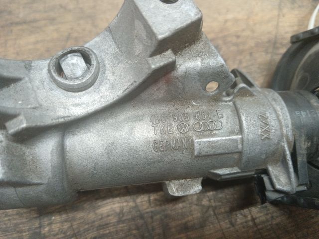 bontott VW TRANSPORTER Gyújtáskapcsoló Házzal