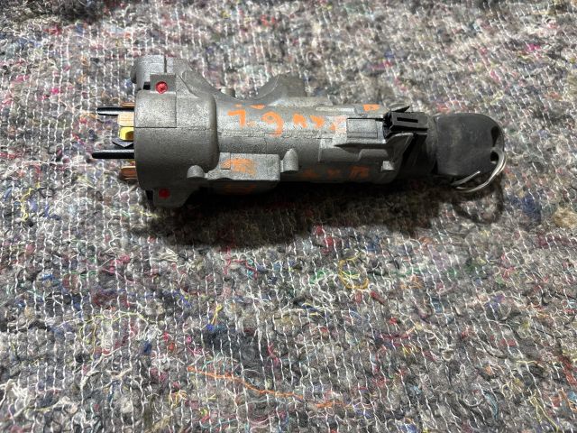 bontott VW TRANSPORTER Gyújtáskapcsoló Házzal